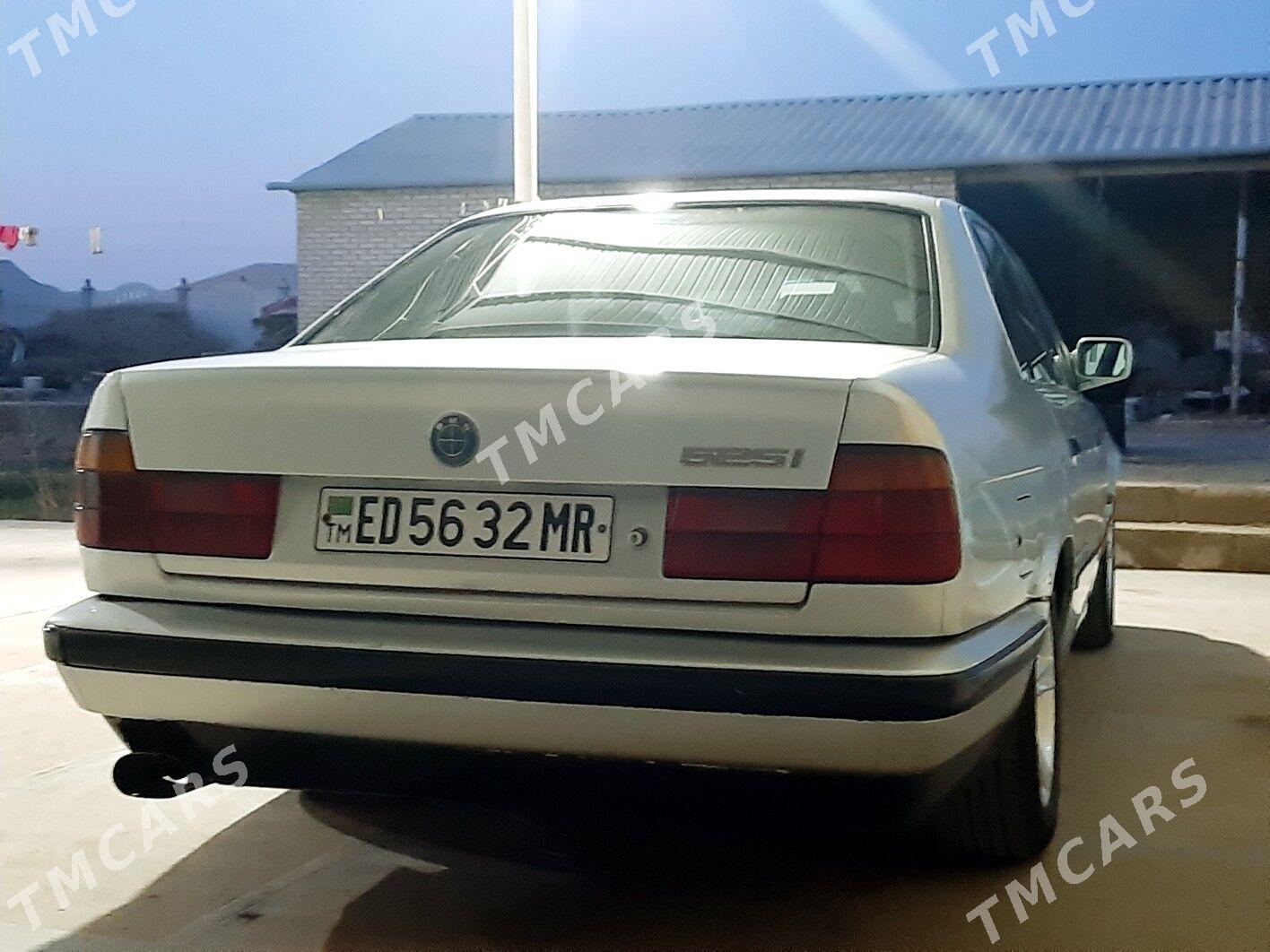 BMW 525 1991 - 50 000 TMT - Мары - img 9