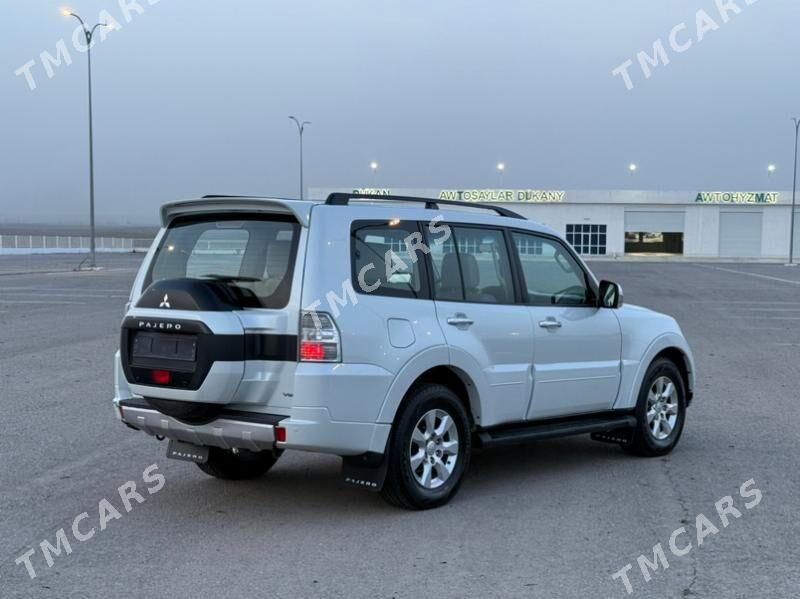 Mitsubishi Pajero 2015 - 245 000 TMT - Ашхабад - img 4