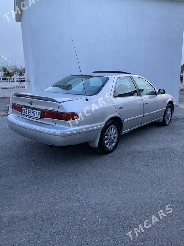 Toyota Camry 2001 - 152 000 TMT - Ашхабад - img 9