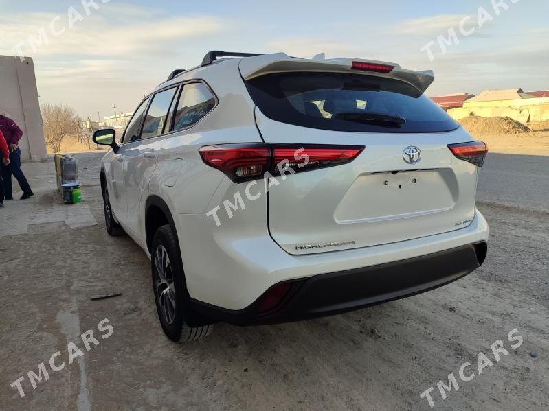 Toyota Highlander 2022 - 468 000 TMT - Mary - img 3