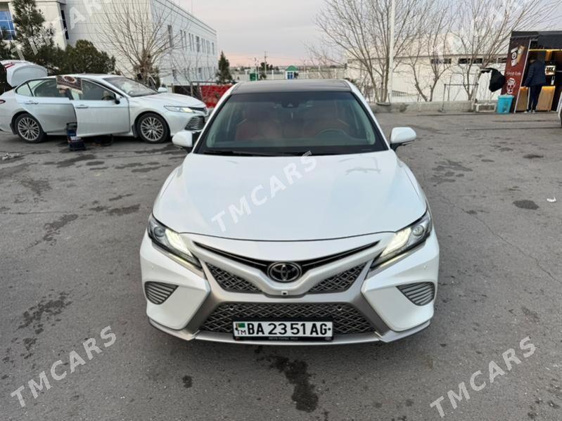 Toyota Camry 2018 - 410 000 TMT - Aşgabat - img 6