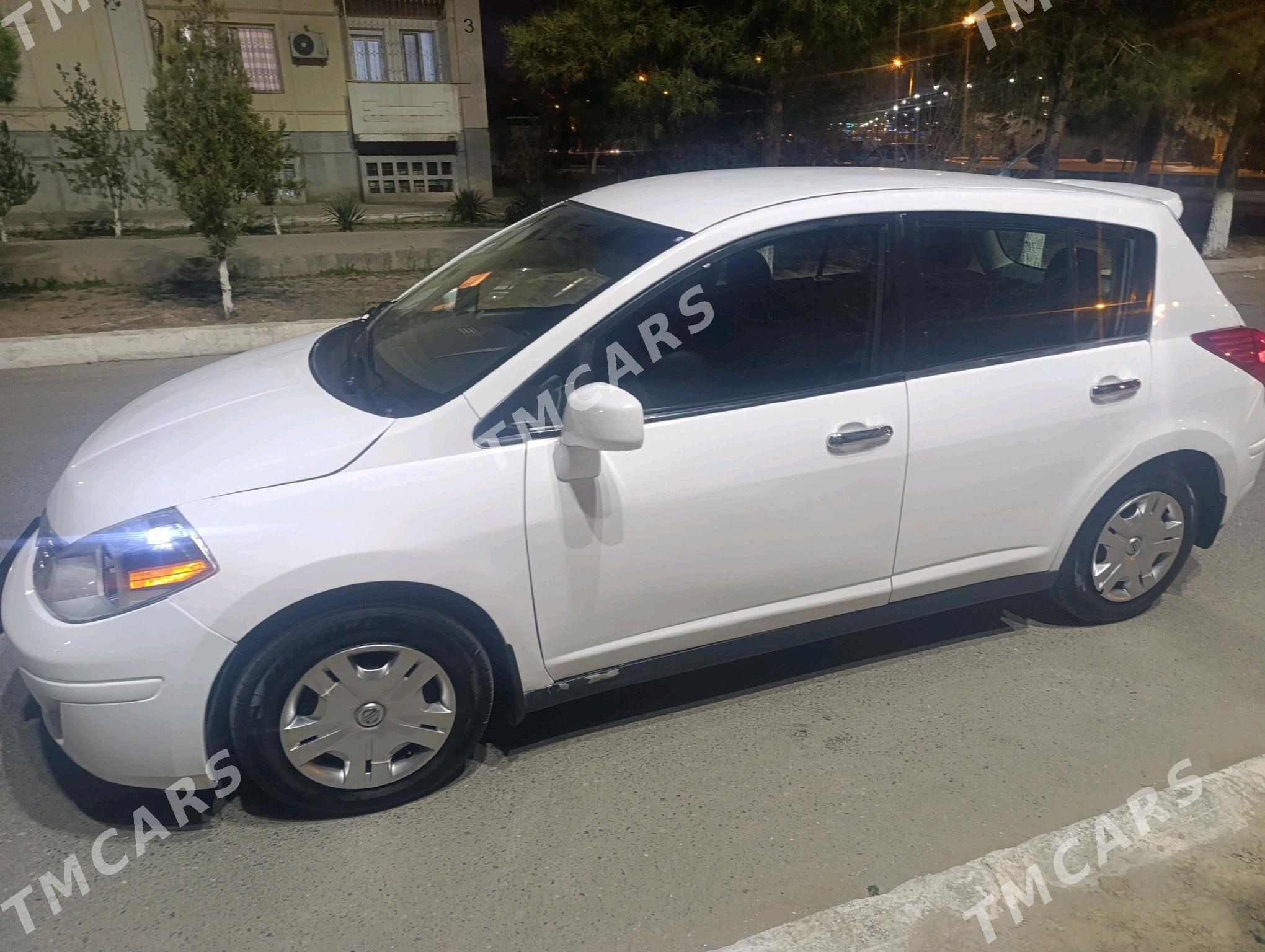 Nissan Versa 2010 - 107 000 TMT - Ашхабад - img 3