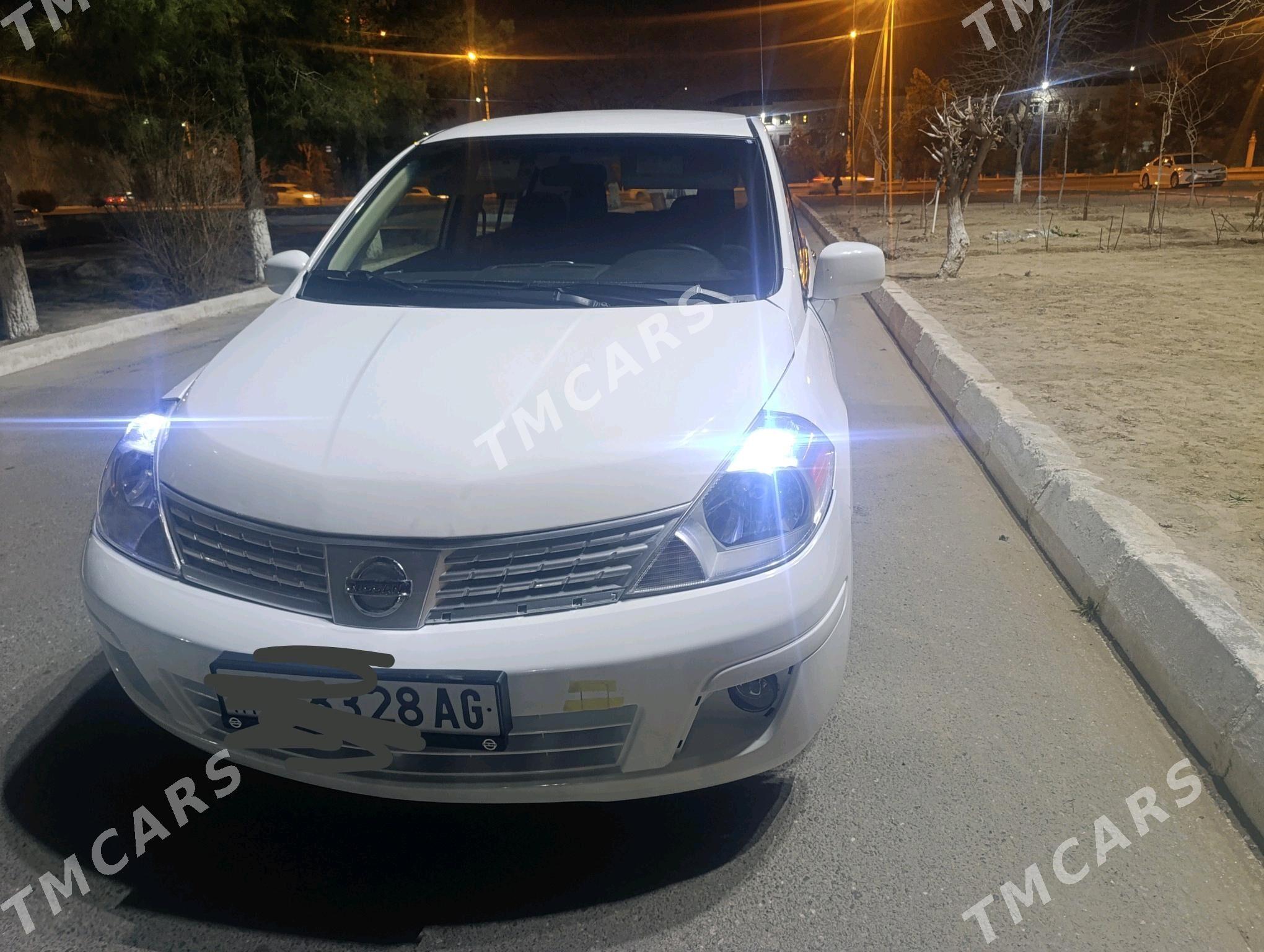 Nissan Versa 2010 - 107 000 TMT - Ашхабад - img 4