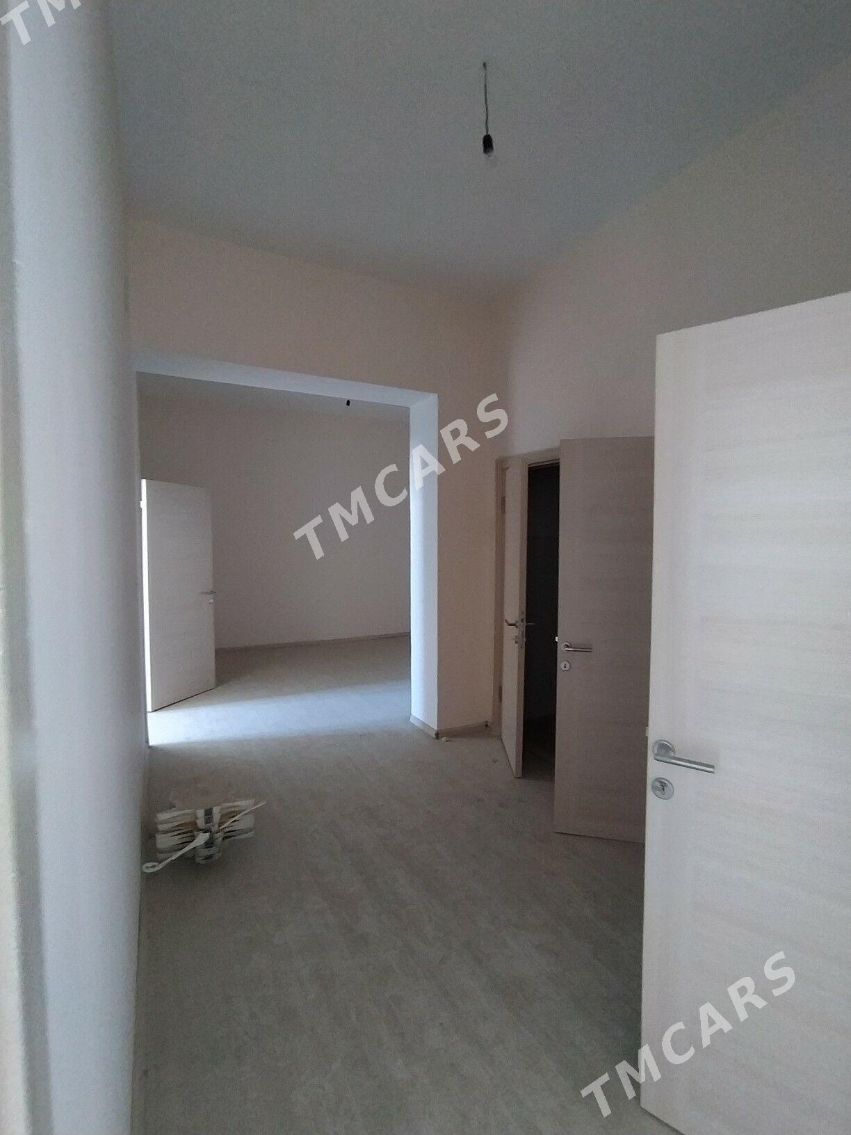 Элитка Новруз 1. 2эт3ком 145м² - Дашогуз - img 8