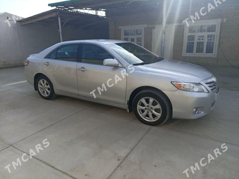 Toyota Camry 2011 - 175 000 TMT - Bäherden - img 3