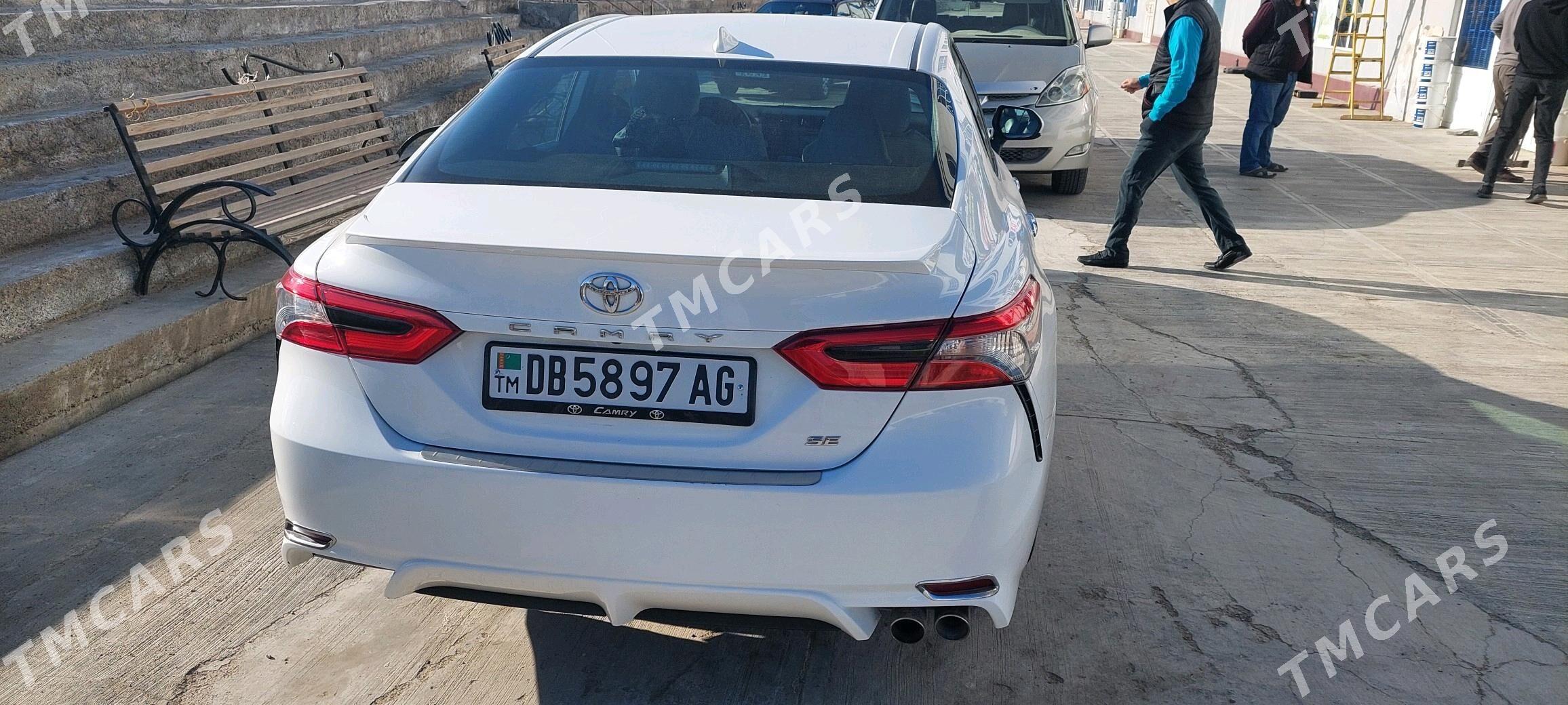 Toyota Camry 2019 - 330 000 TMT - Aşgabat - img 5