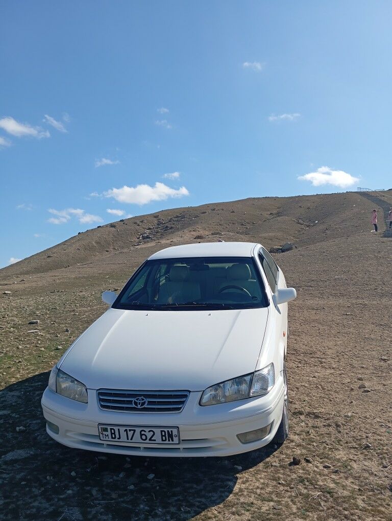 Toyota Camry 1998 - 120 000 TMT - Берекет - img 9