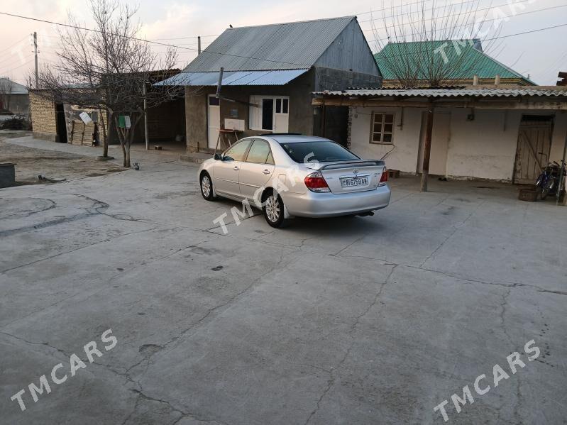 Toyota Camry 2005 - 175 000 TMT - Гёкдепе - img 4