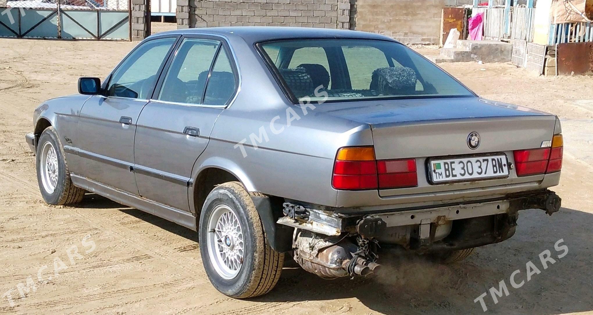 BMW 525 1995 - 38 000 TMT - Эсенгулы - img 5