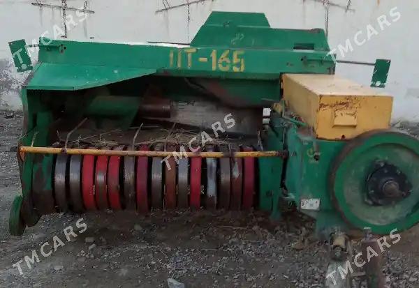 MTZ 82 2010 - 55 000 TMT - Кёнеургенч - img 1