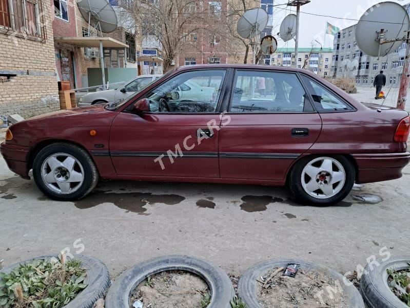 Opel Astra 1993 - 24 000 TMT - Türkmenabat - img 2