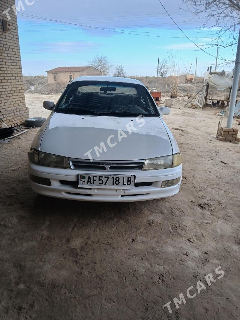 Toyota Carina 1995 - 45 000 TMT - Халач - img 2