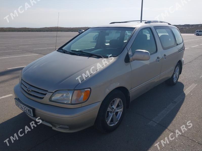 Toyota Sienna 2001 - 140 000 TMT - Ашхабад - img 2