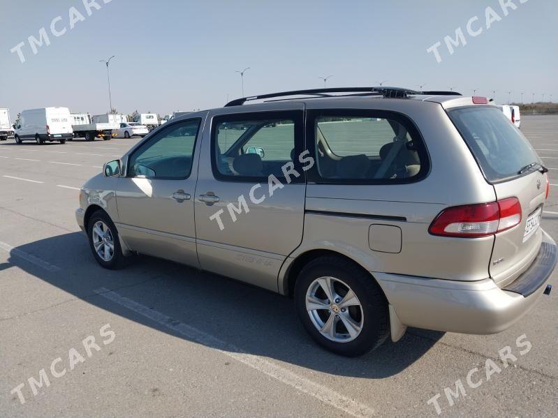 Toyota Sienna 2001 - 140 000 TMT - Aşgabat - img 4