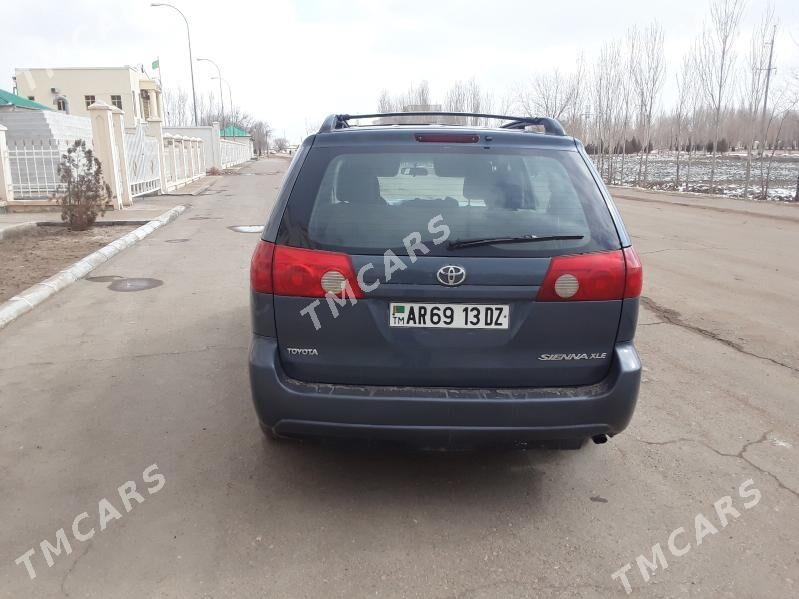 Toyota Sienna 2008 - 170 000 TMT - Губадаг - img 5