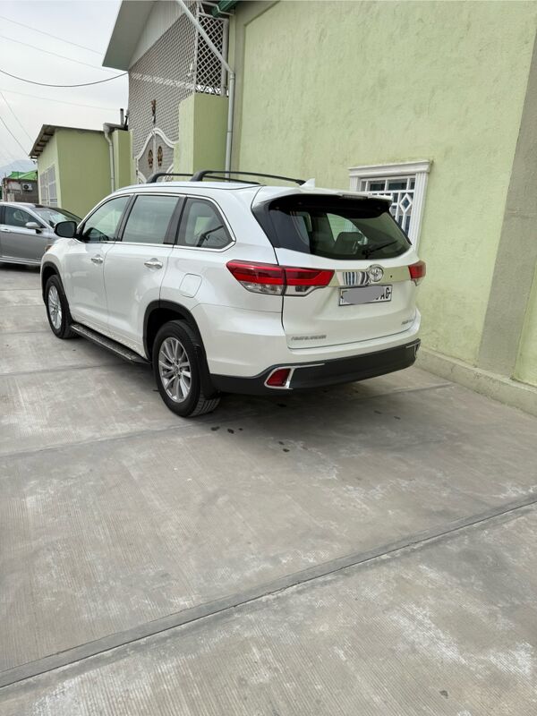 Toyota Highlander 2019 - 470 000 TMT - Ашхабад - img 4