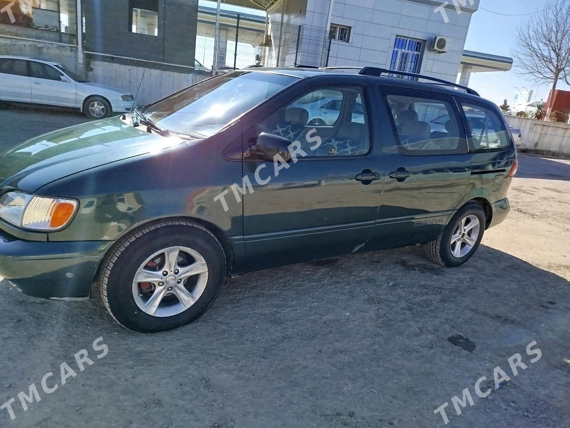 Toyota Sienna 2000 - 115 000 TMT - Mary - img 3