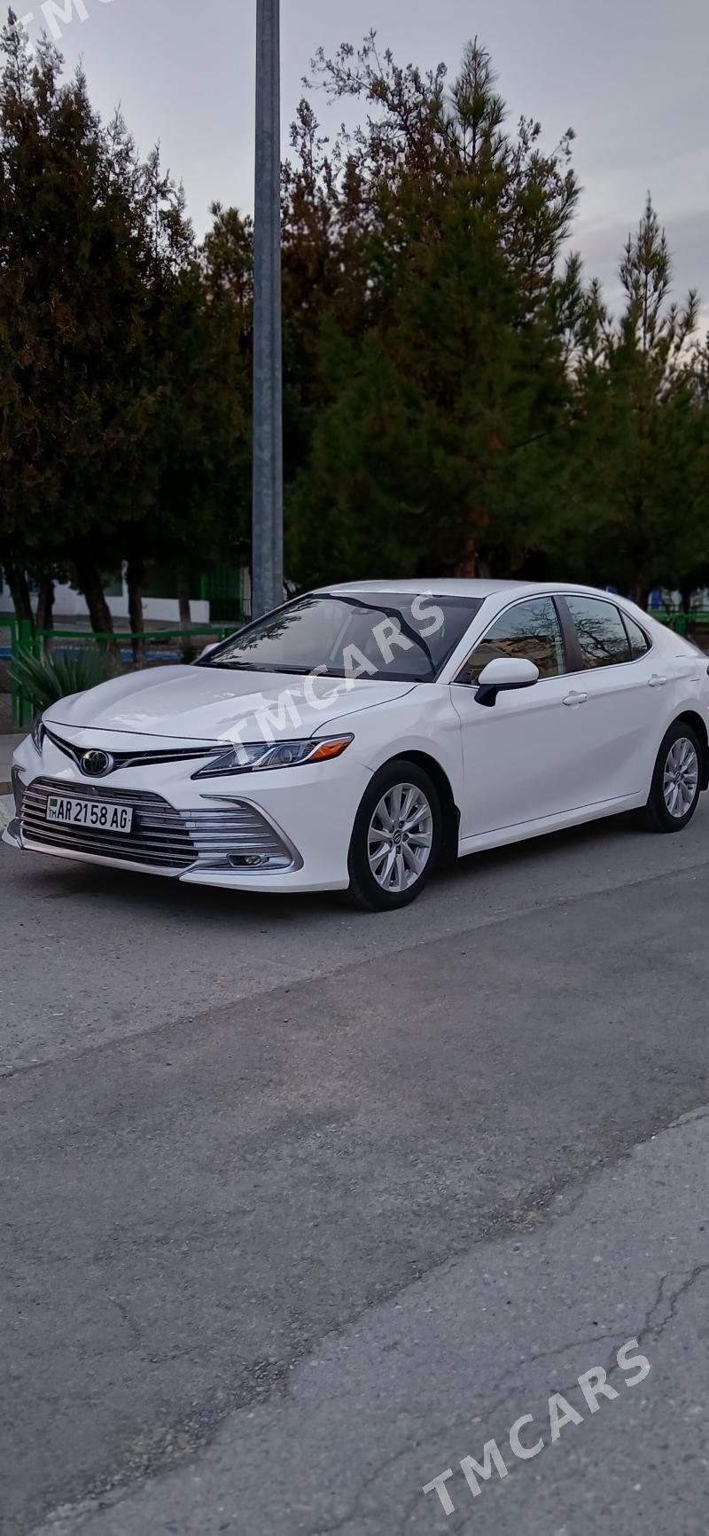 Toyota Camry 2019 - 287 000 TMT - Aşgabat - img 3