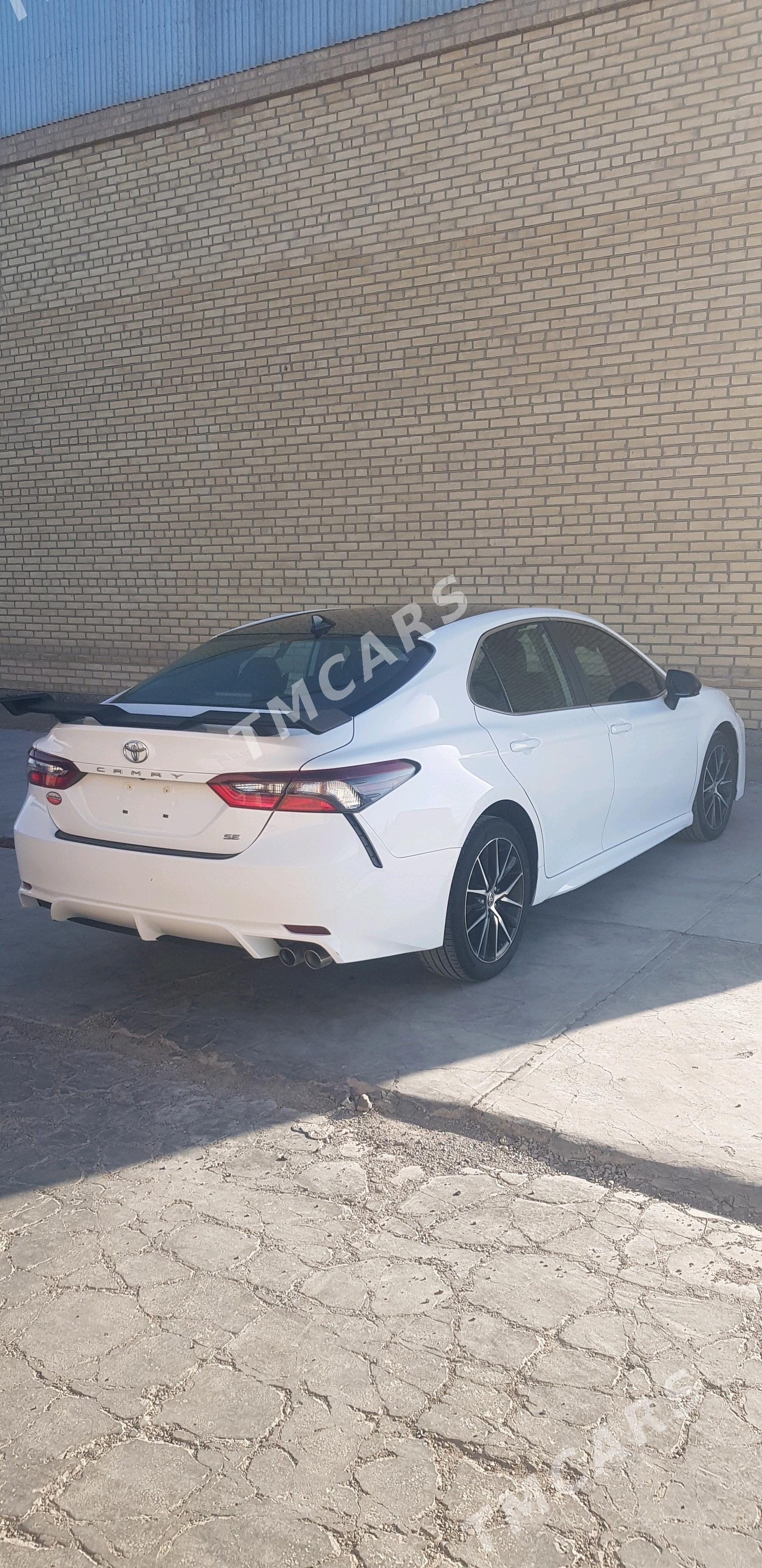 Toyota Camry 2021 - 280 000 TMT - Мары - img 4