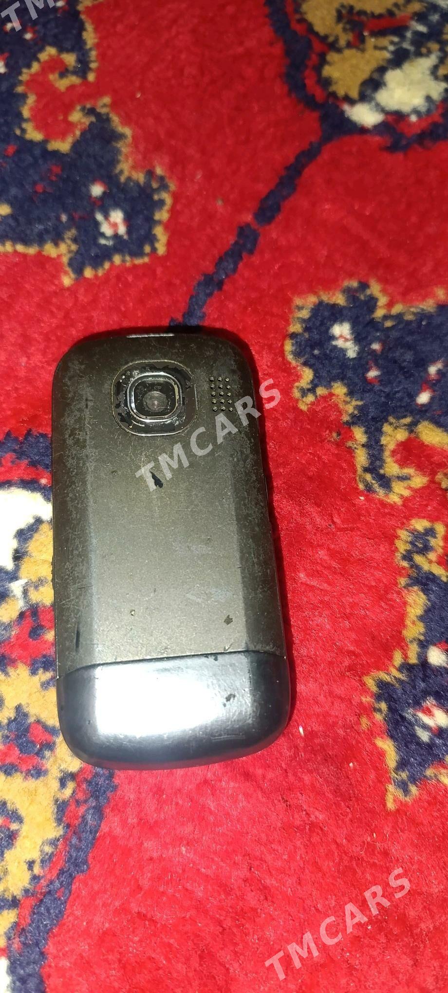 Nokia C2 - Дянев - img 2