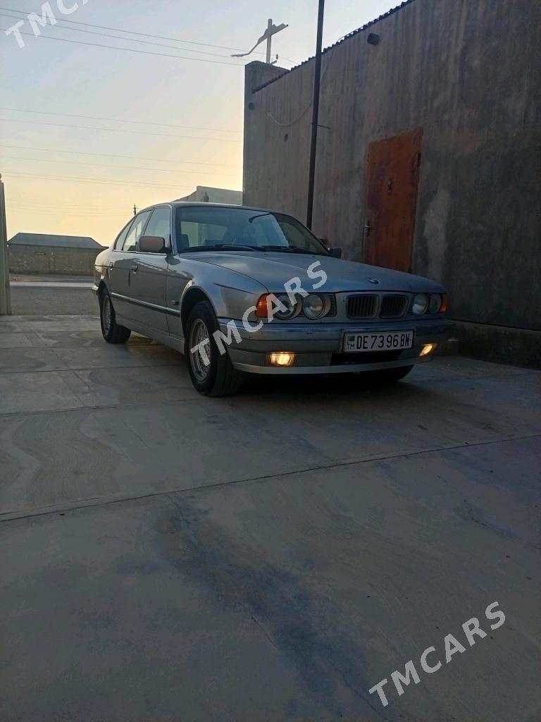 BMW 525 1995 - 55 000 TMT - Гумдаг - img 2