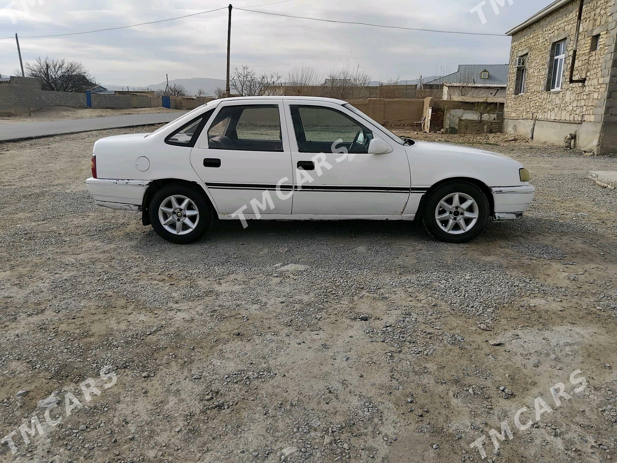 Opel Vectra 1991 - 26 000 TMT - Gyzylarbat - img 5