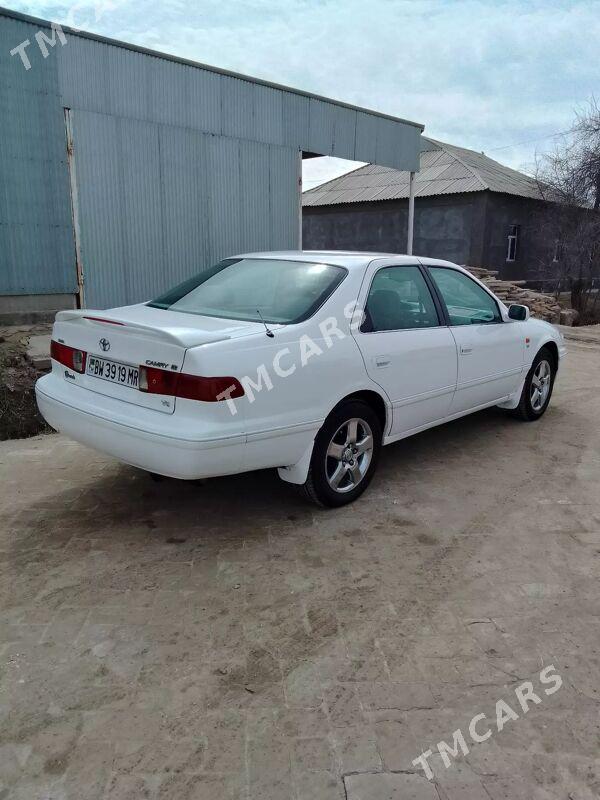 Toyota Camry 1999 - 115 000 TMT - Baýramaly - img 3