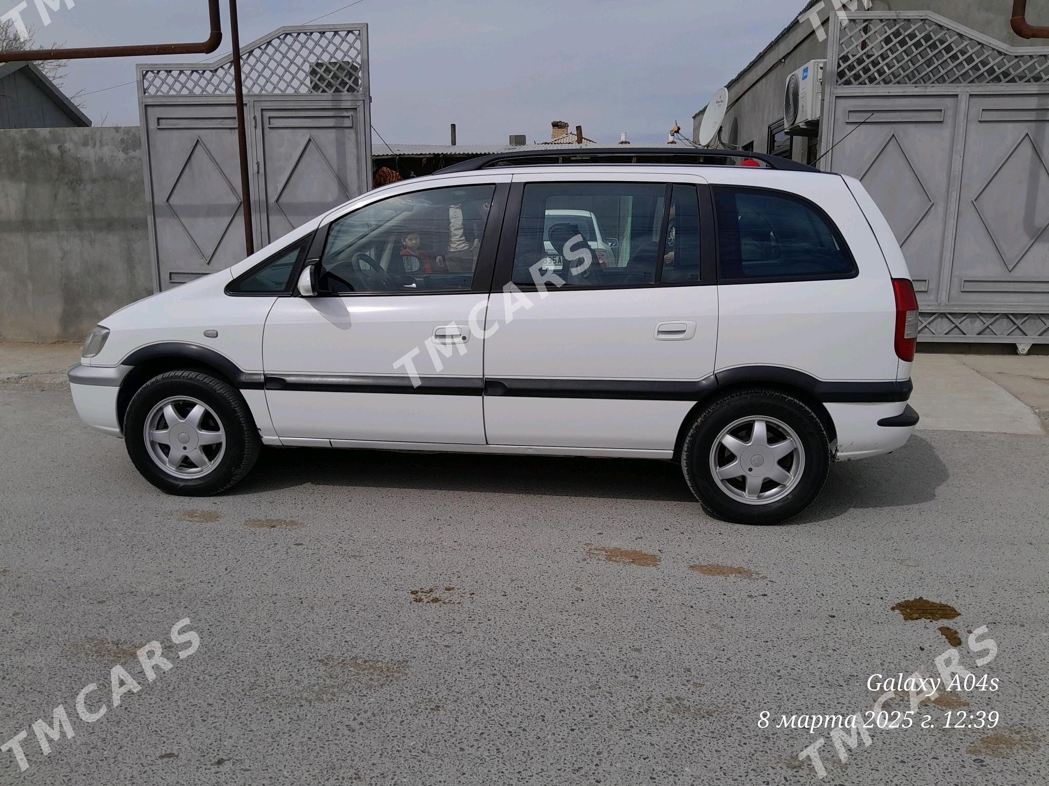 Opel Zafira 2003 - 100 000 TMT - Бахарден - img 4