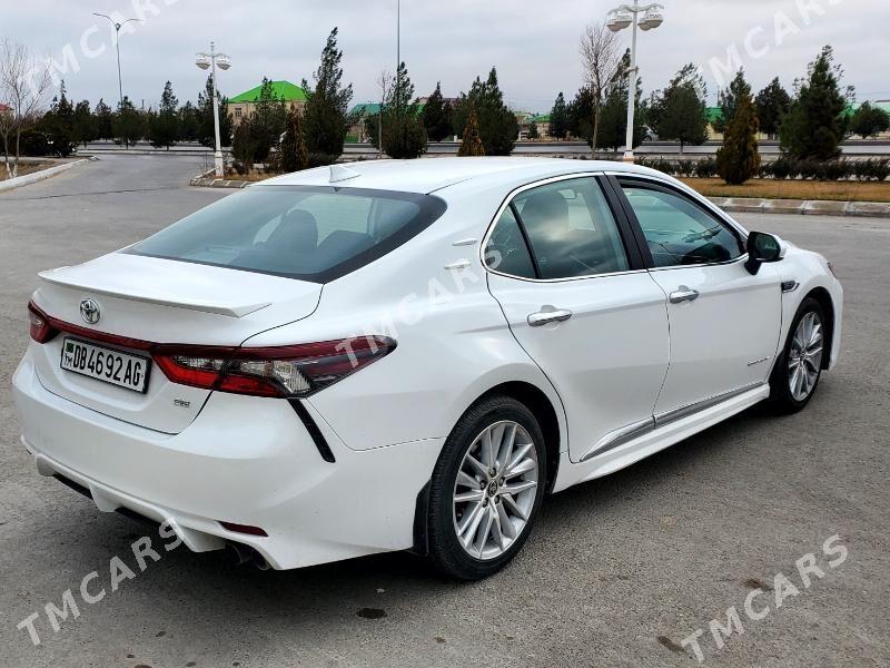 Toyota Camry 2021 - 265 000 TMT - Ашхабад - img 4