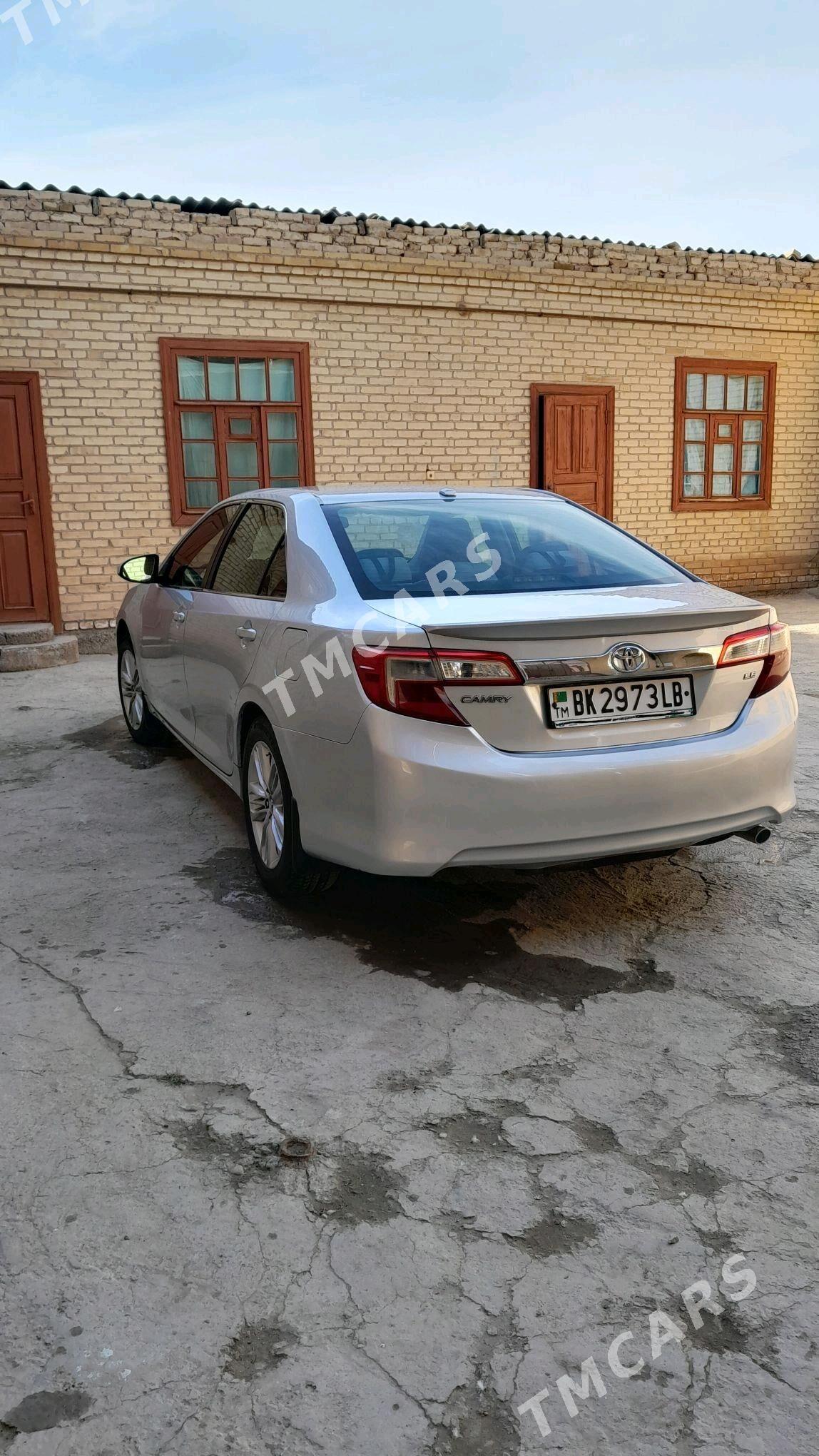 Toyota Camry 2012 - 190 000 TMT - Türkmenabat - img 2