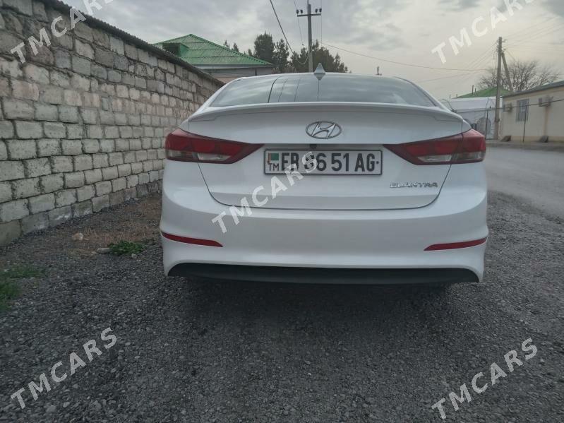 Hyundai Elantra 2018 - 190 000 TMT - Aşgabat - img 3