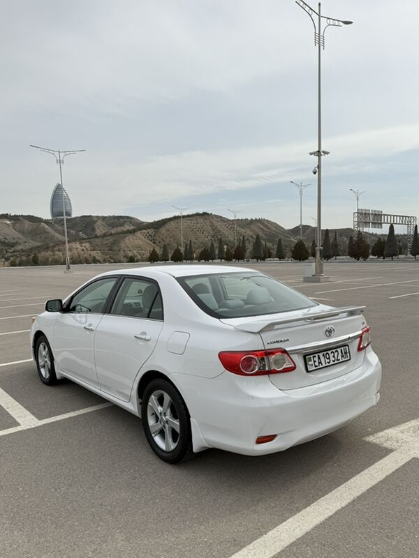 Toyota Corolla 2011 - 145 000 TMT - 30 mkr - img 3