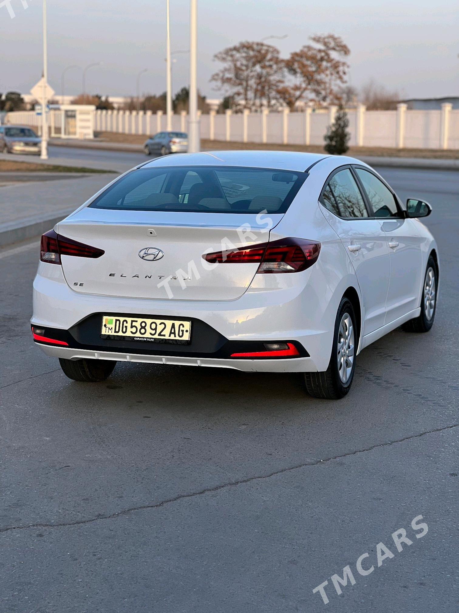 Hyundai Elantra 2020 - 180 000 TMT - Ашхабад - img 2