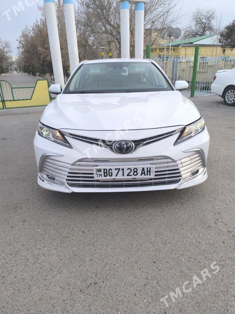 Toyota Camry 2020 - 345 000 TMT - Анев - img 8