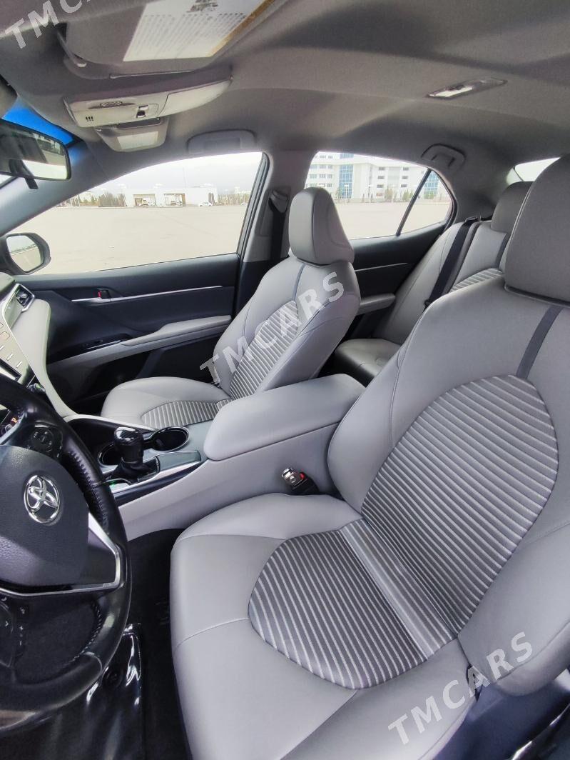 Toyota Camry 2018 - 305 000 TMT - Ашхабад - img 6