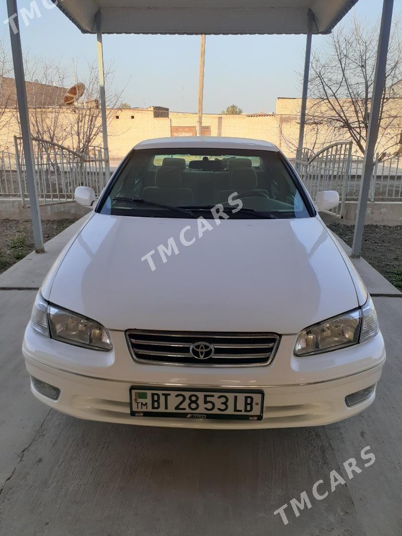 Toyota Camry 1998 - 110 000 TMT - Çärjew - img 2