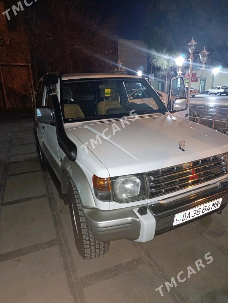 Mitsubishi Pajero 1996 - 138 000 TMT - Хазар - img 2