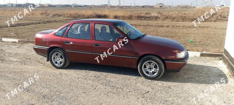 Opel Vectra 1992 - 40 000 TMT - Sakar - img 6