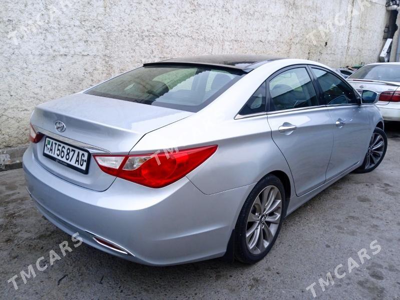 Hyundai Sonata 2011 - 160 000 TMT - 9 мкр - img 3