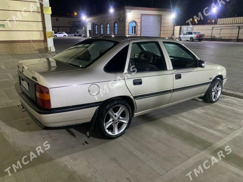 Opel Vectra 1992 - 50 000 TMT - Çärjew - img 3