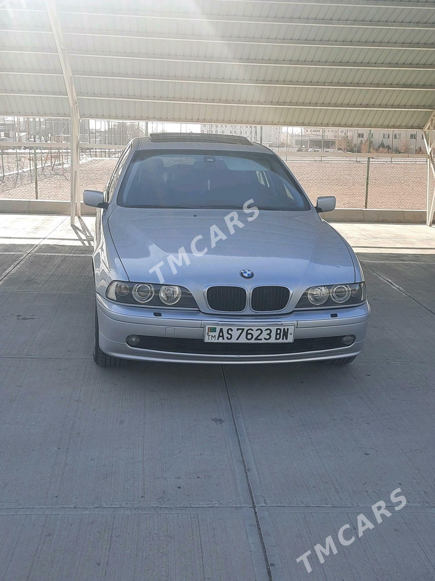 BMW E39 2002 - 140 000 TMT - Balkanabat - img 3