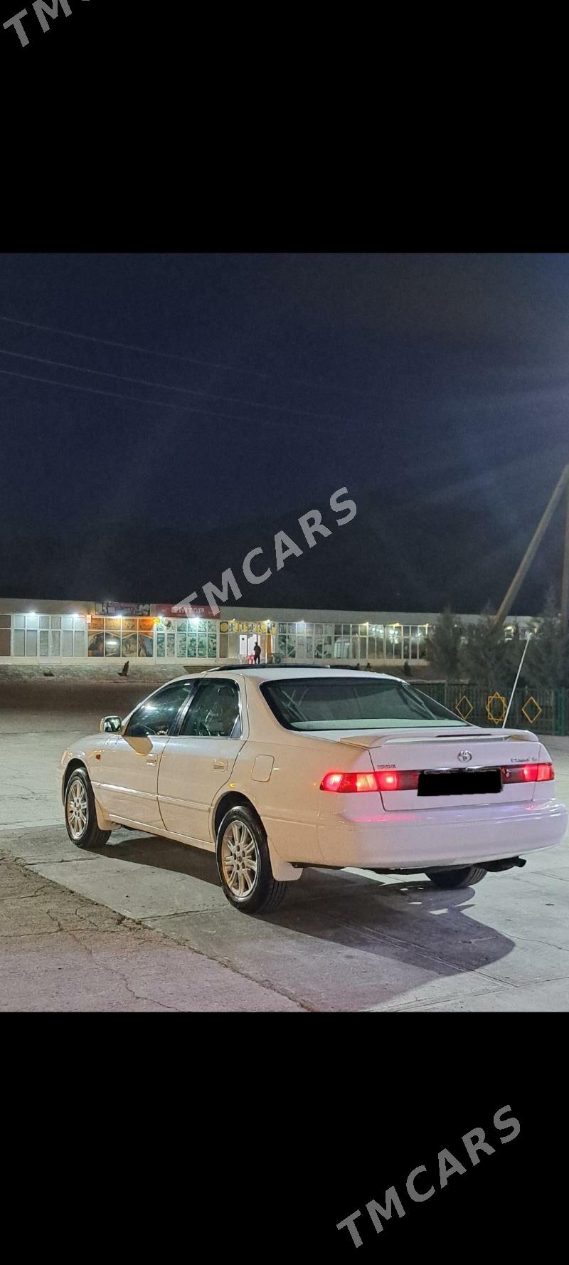 Toyota Camry 1999 - 115 000 TMT - Балканабат - img 3