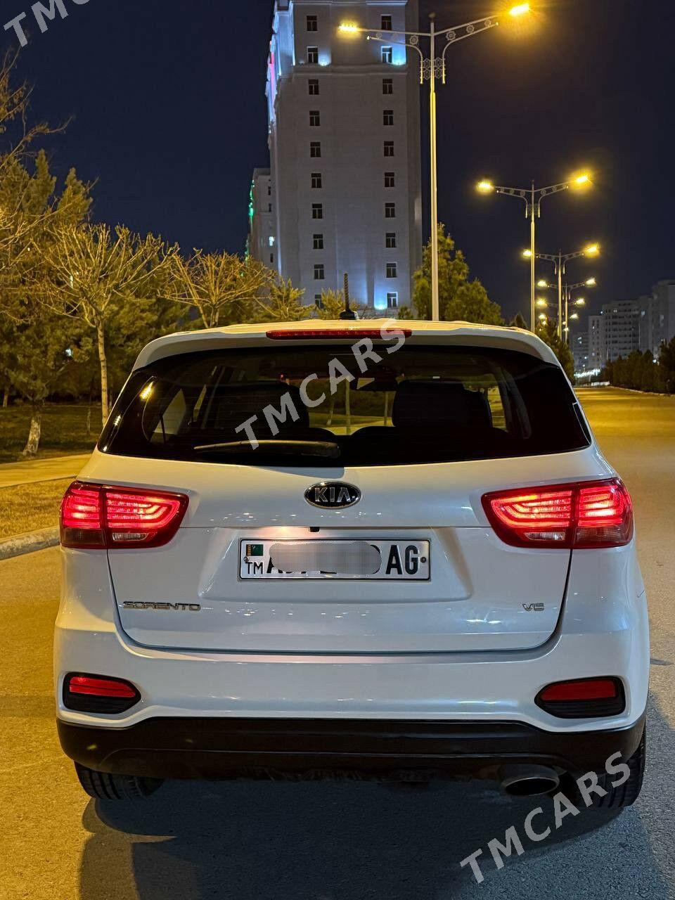 Kia Sorento 2019 - 225 000 TMT - Ашхабад - img 2