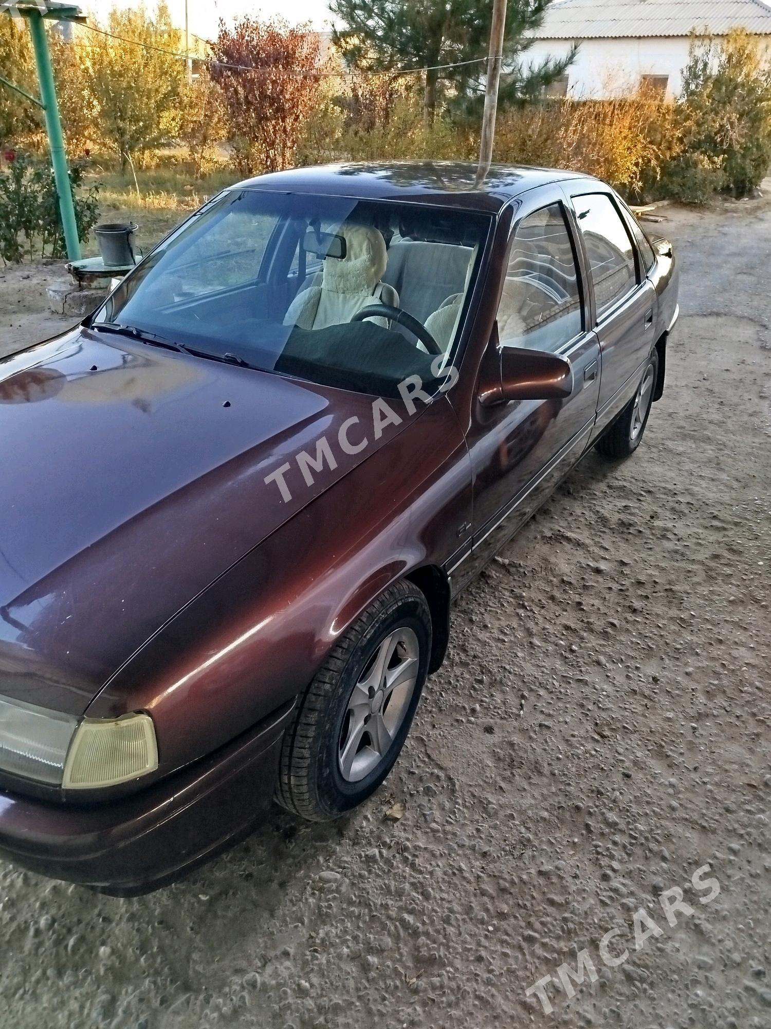 Opel Vectra 1989 - 30 000 TMT - Мары - img 6