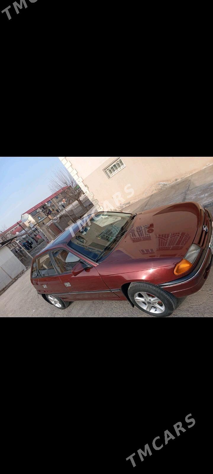 Opel Astra 1992 - 39 000 TMT - Mary - img 8