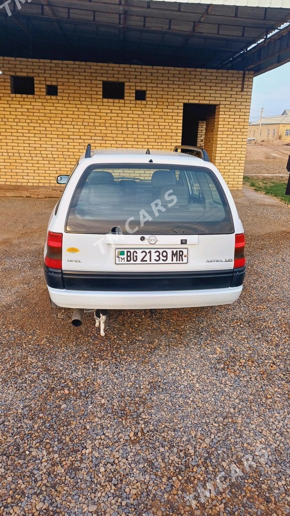 Opel Astra 1992 - 44 000 TMT - Sakarçäge - img 2