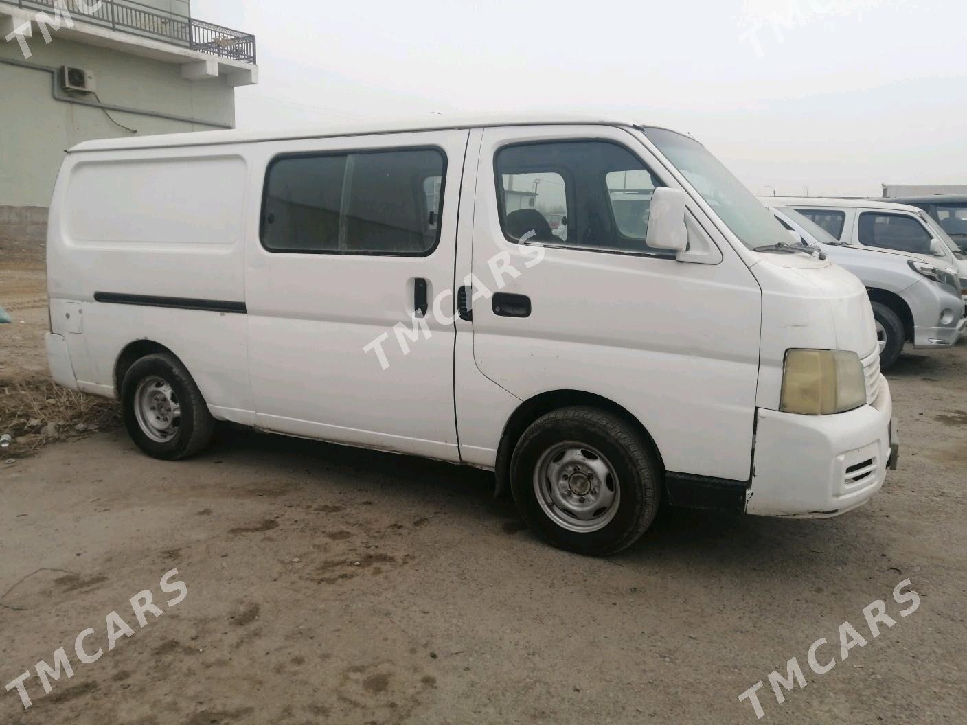 Nissan Urvan 2004 - 85 000 TMT - Mary - img 3