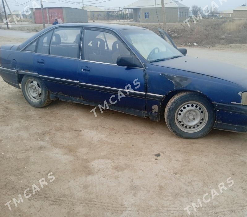 Opel Omega 1992 - 8 000 TMT - Мургап - img 2