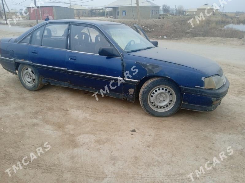 Opel Omega 1992 - 8 000 TMT - Мургап - img 3