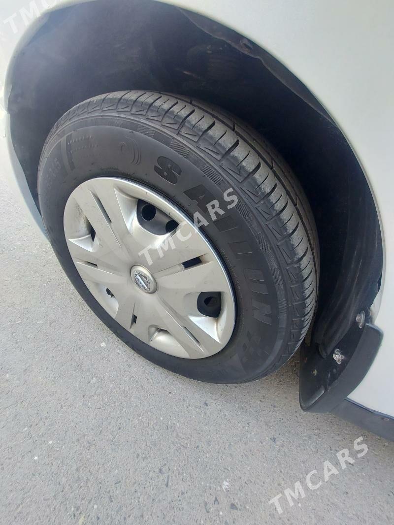 Nissan Versa 2010 - 118 000 TMT - Ашхабад - img 3